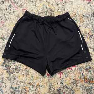 GYMSHARK SHORTS